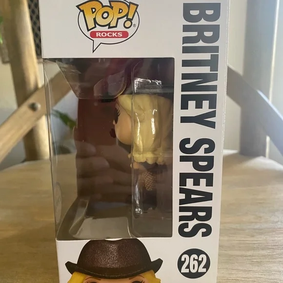 Britney Spears chase funko pop - Picture 2 of 9